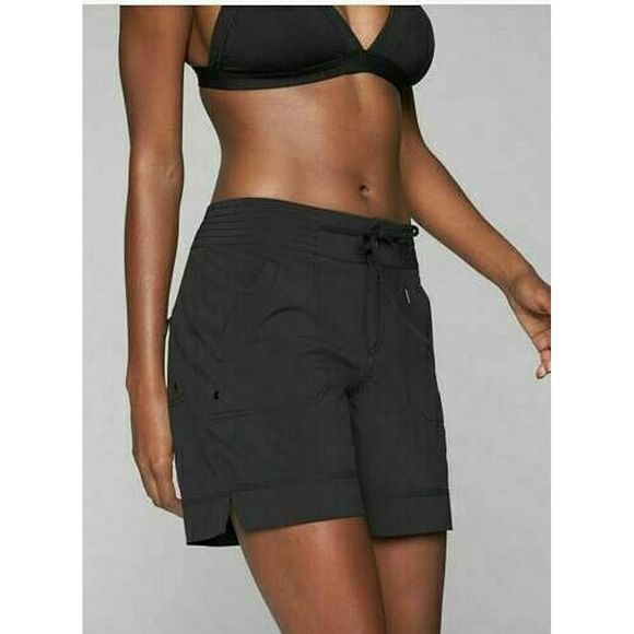 Athleta Pants - Athleta Size 12 Black Boardshort  4 Pockets